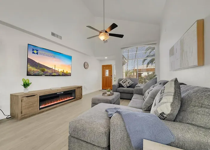 90th Holiday home